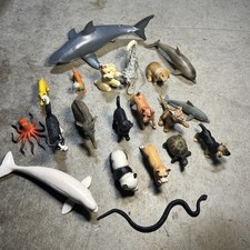 Vtg Schleich  Safari Lot Of 20 Animals Elephant Giraffes Dogs Sharks  More