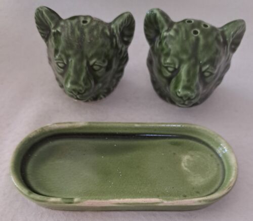Bear Head Salt & Pepper Shakers Tray Green Arrow Jersey City NJ Vintage Japan - Picture 2 of 6