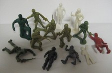 Vintage Lot Marx Plastic ARMY MEN Toy Figures Soldiers Military Others Assorted