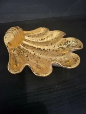 Weeping 22K Bright Gold Hand Decorated Shell Shape Trinket Dish