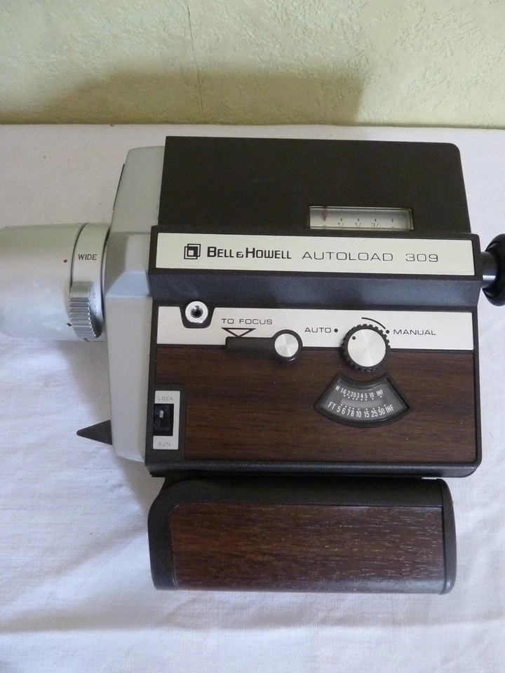 Caméra Super 8 BELL & HOWELL JAPAN Modèle 309 Notice et Boite - Photo 4/4