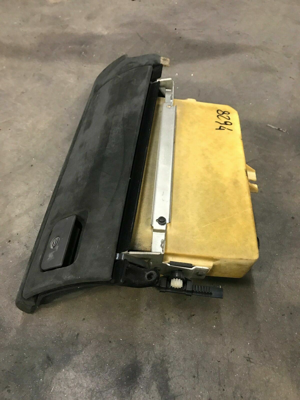 LAMBORGHINI GALLARDO LP560 570 LOWER DASHBOARD ASSEMBLY OEM 401857504F