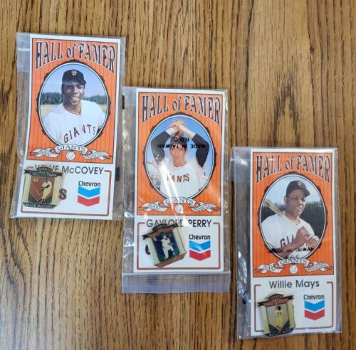 Set of 3 San Francisco Giants 1991 Chevron HOF Pins Willie McCovey Mays G Perry - Picture 1 of 8