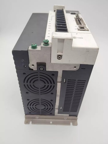 Panasonic MFDHTA464 Servo Driver 10 W to 7.5 kW 3-phase 400 V - Picture 5 of 7