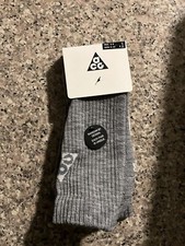 NEW Nike ACG Kelley Ridge 2.0 Grey Crew Trail Hiking Socks DA2599-065 Size M