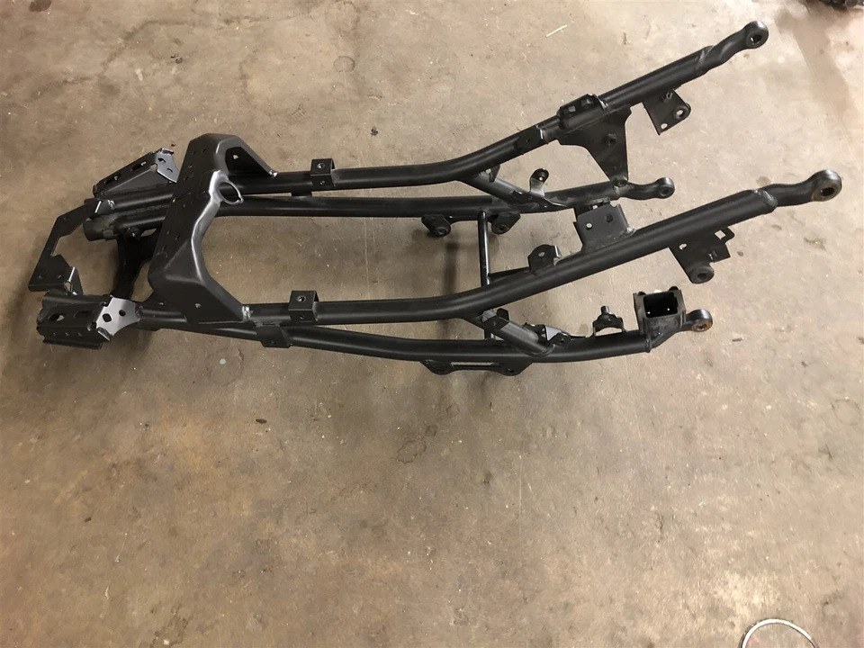 Submarco trasero Honda CB500F CB 500 F 500F CBR 16 17 18 2016 2017 OEM Foto 2 de 3