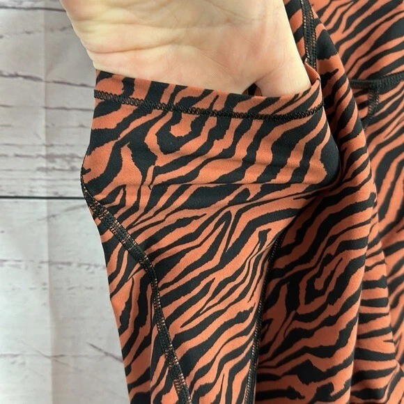 victoria-secret-vs knockout tight zebra pockets leggings