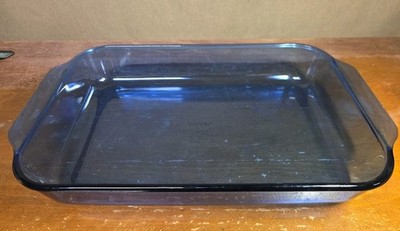 Pyrex Blue Glass Rectangular Oven Safe Baking Dish #233R 3QT - 3L  13x9x2 Inches