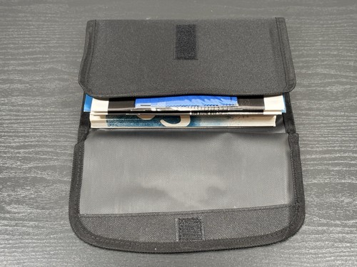 2017 Ford Mustang Owners Manual Set Information Books Multimedia OEM US - Picture 15 of 16