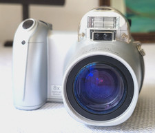 Konica Minolta Camera Dimage Z10 3.2 Mega Pixel 8x Optical Zoom Digital Works