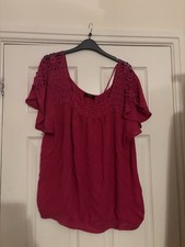 Klass Cerise Fancy Top Size 18 Excellent Condition