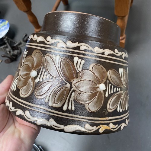 Vintage Hungarian Floral Decor Brown Tone Pottery Planter Plant Pot Signed MHV - Picture 4 of 8