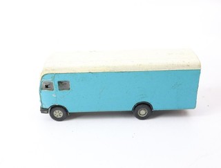 Spur H0 Modellauto Möbelwagen 1:87