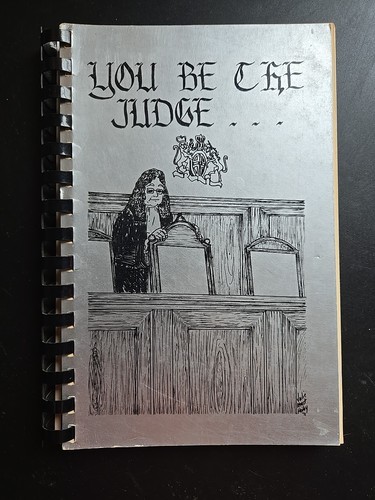 1971 YOU BE THE JUDGE COOKBOOK, JUNIOR AUXILIARY TO THE LAWERS' WIVES OF LA - Foto 1 di 5