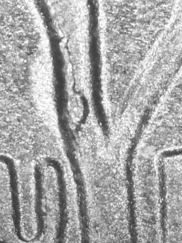 2017-P Roosevelt Dime with multiple die cracks on the reverse. - Picture 2 of 5