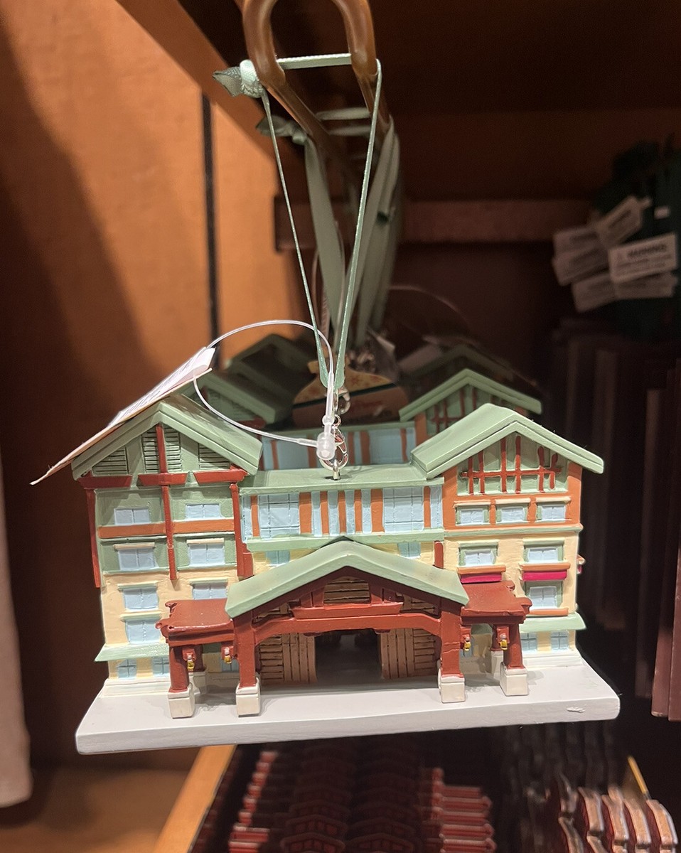 Disney 2022 Mickey & Friends Grand Californian Resort Hotel