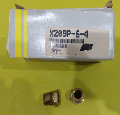 New Parker X209P-6-4 Brass Reducing Bushing 3/8" Male x 1/4" Female Lot of 3