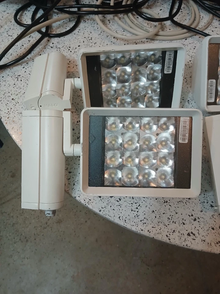 Iluminación de pista  Foto 3 de 3