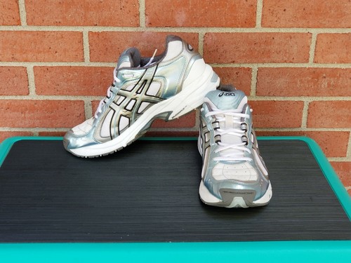 asics joggers womens