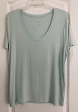 A New Day Pullover T-Shirt Style Top Size Large Pale Green Short Sleeve Thin 92