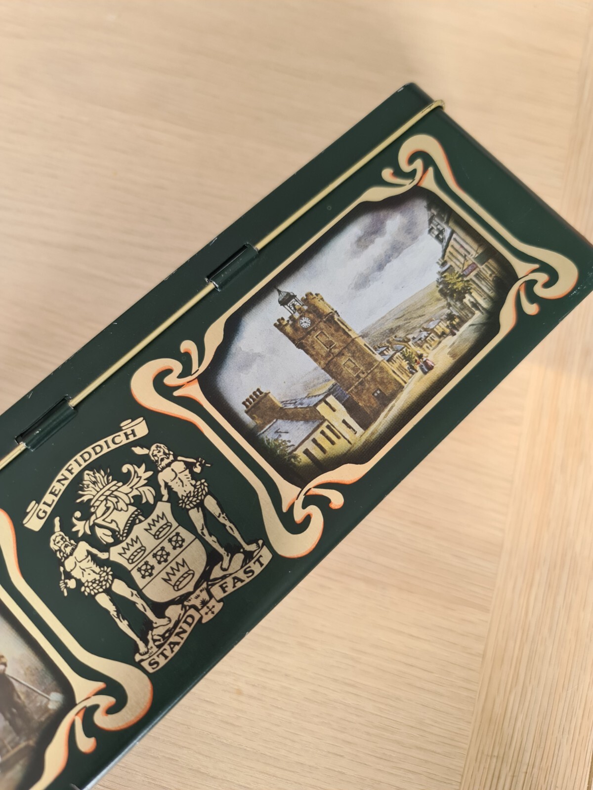 Glenfiddich Empty Whisky Tin Pure Malt Scotch Storage 75cl Whisky Box