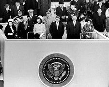 JOHN F. KENNEDY ON PLATFORM FOR HIS INAUGURATION IN 1961 - 8X10 PHOTO (ZZ-809)