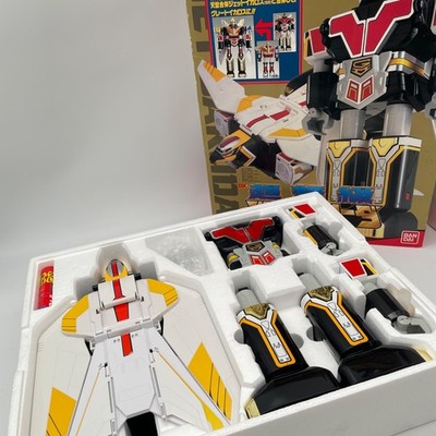 Chogokin Zord Toy Super Dreadnought DX Jet Garuda Chojin Sentai