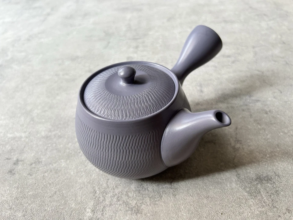 Tokoname ware Pottery Japanese Teapot Purple clay Tobikanna Kyusu 300ml Japan - Image 4 of 4