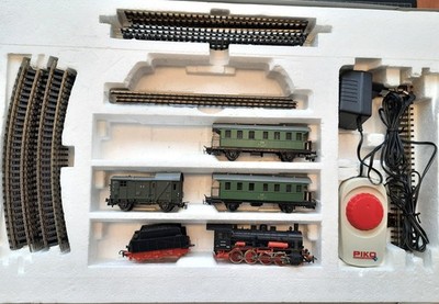 PIKO Starter-Set   Pure Nostalgie auf Schienen!