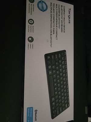 NEW Targus Wireless Folding Keyboard Bluetooth Ergo Design Antimicrobal Protect