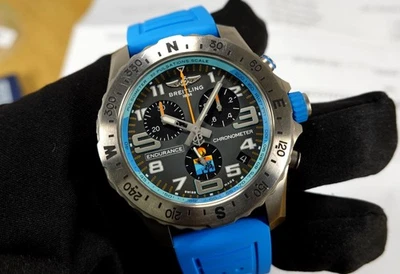 BREITLING 44 mm Endurance Pro Ironman World Championship 2025 LIMITED TITAN FULL - Bild 1 von 4