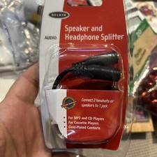 Belkin Speaker and Headphone Splitter - New in Package