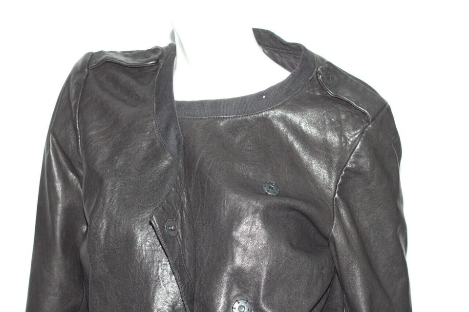 Chaqueta corta EVER de cuero negra a presión para moto talla L Foto 2 de 4