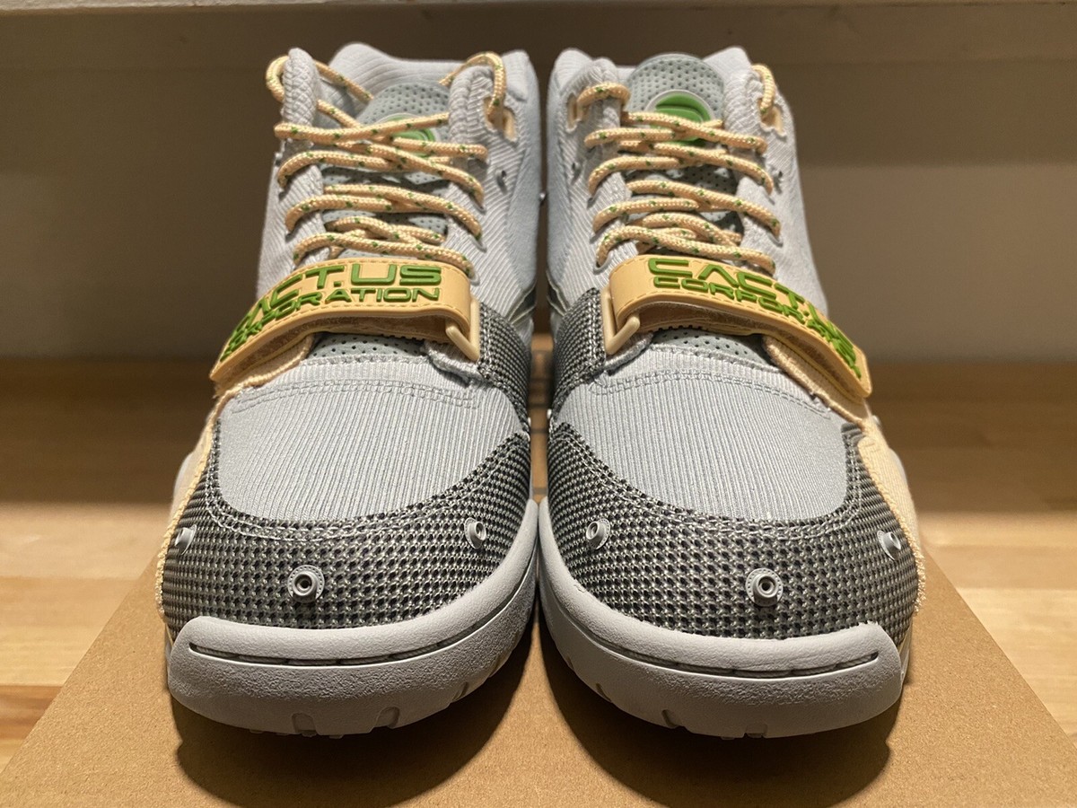 天空です！！NIKE ナイキ トレーナー DR7515-001 27.5 Amazon.com | Nike Mens Air Trainer 1 SP DR7515 001 Travis
