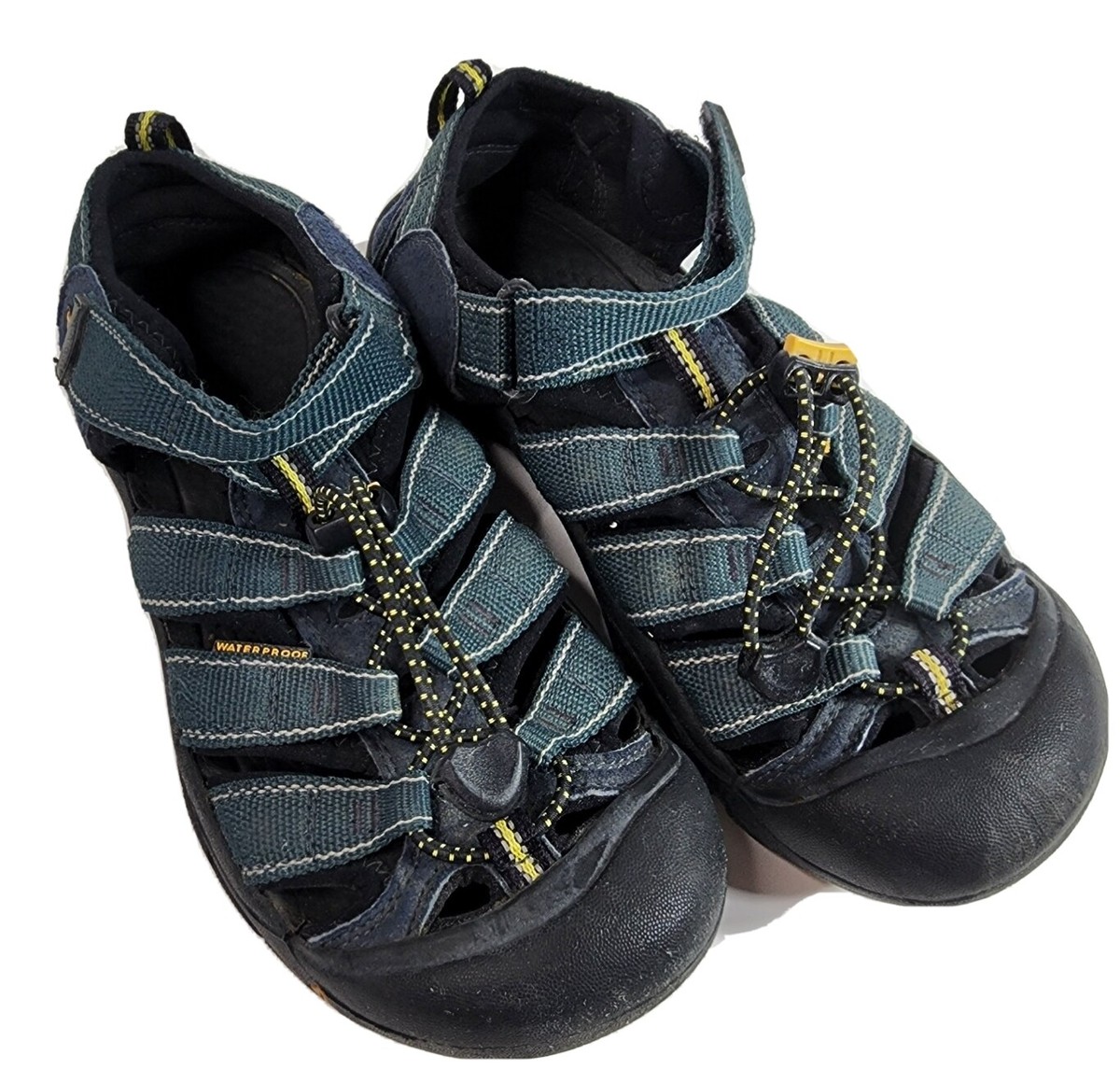 KEEN Newport H2 Outdoor Hiking Sandal Boys Size 4 1006557 