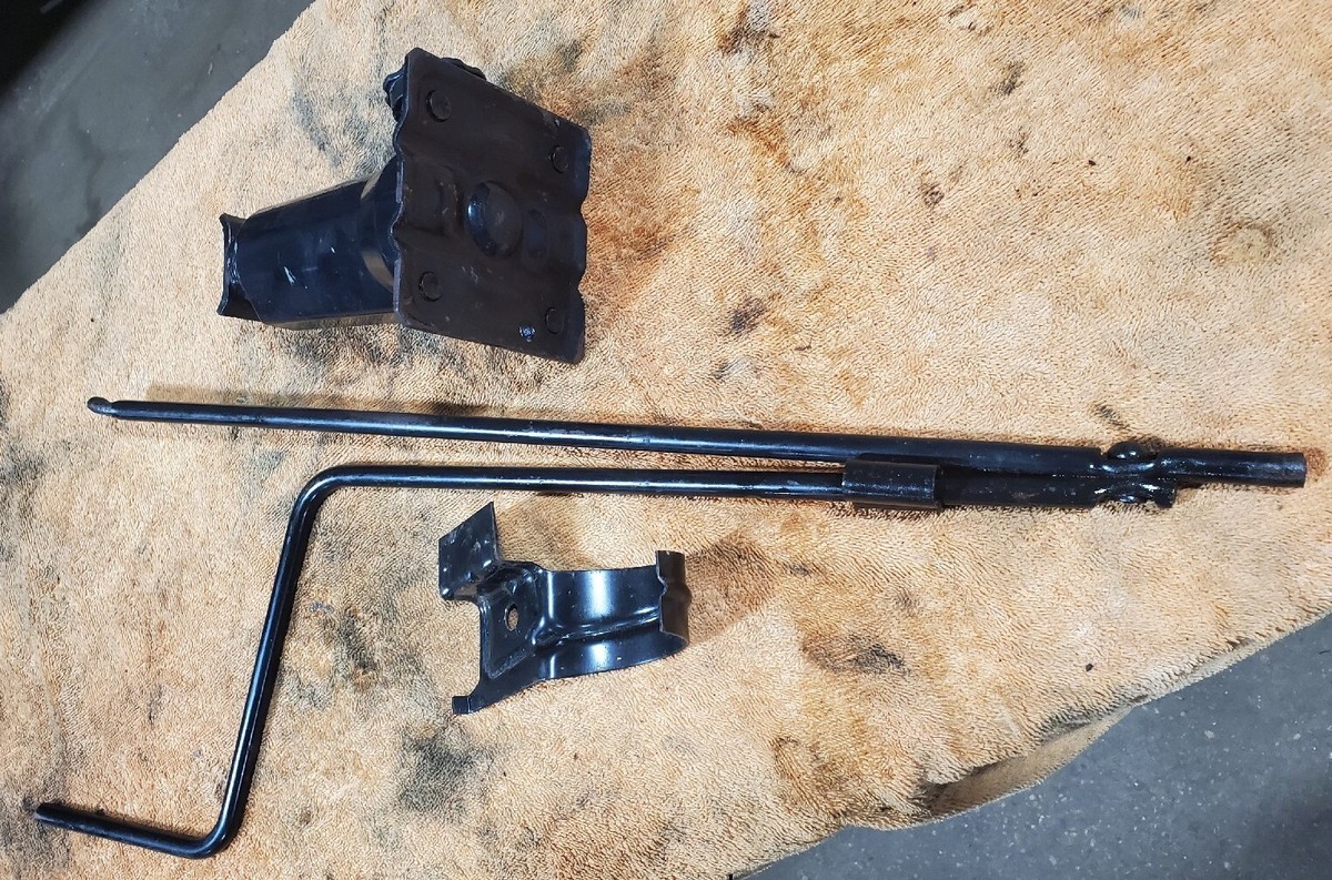 93 94 95 96 97 98 Jeep Grand Cherokee ZJ Bottle Jack Spare Tire
