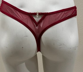 Victoria's Secret  Very Sexy Unlined Low Cut Demi Bra Thong  Set 34D ,M  Red