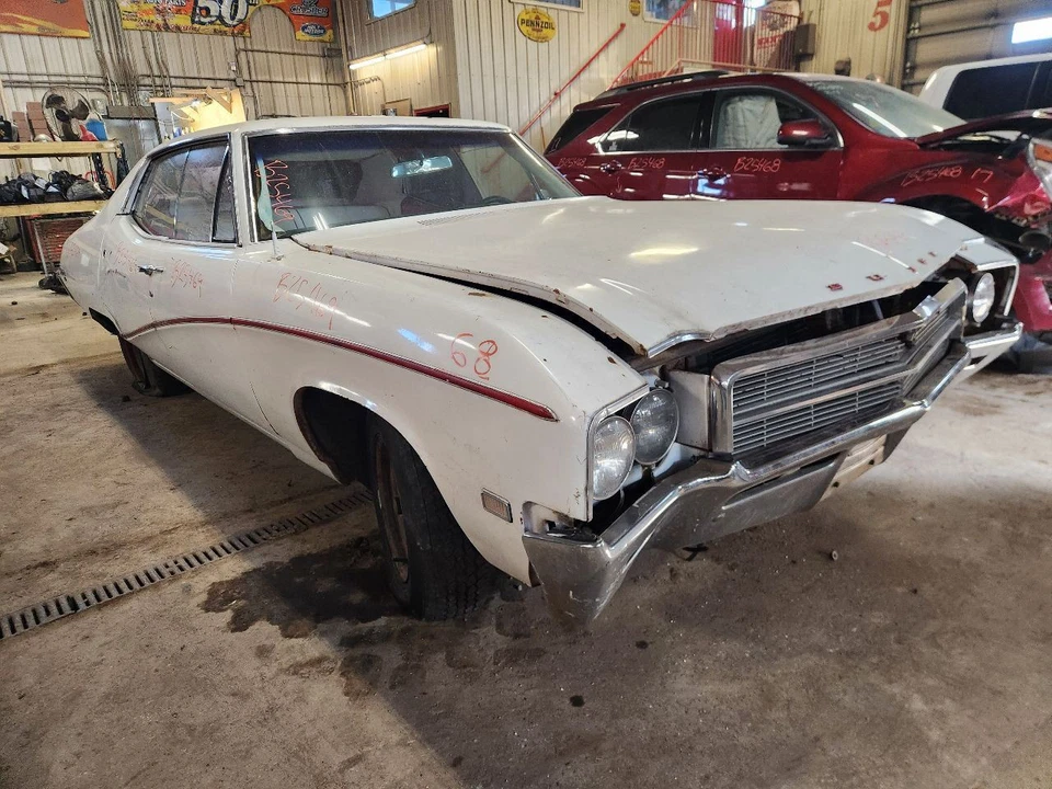 Estilo de tambor de husillo/nudillo delantero izquierdo compatible con Buick Skylark 1968 1211721 Foto 3 de 4