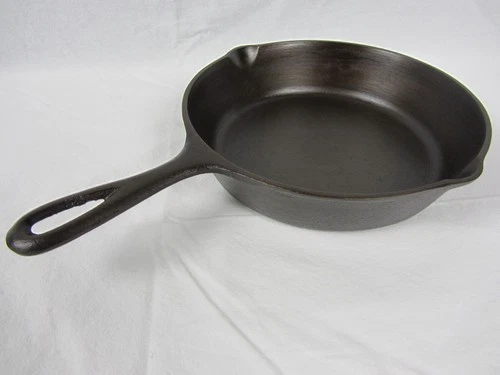 Lodge No. 5 Cast Iron Skillet 3 Notch Vintage Cleaned Re-seasoned
