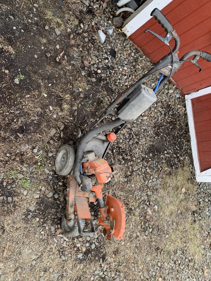 TANAKA TLE550 BORDEADORA Foto 4 de 4