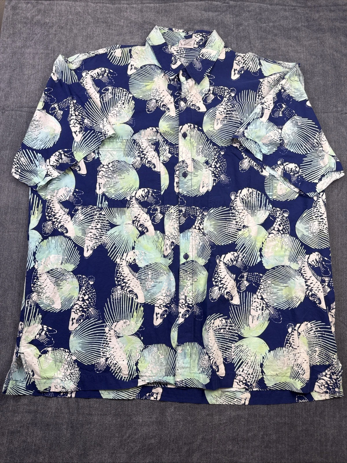 Rum Reggae Button Down Hawaiian Shirt Men’s XXL Blue Fish