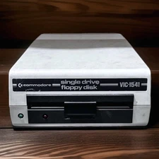VINTAGE Commodore Vic-1541 Single Drive Floppy Disk— With Serial & Power Cables!