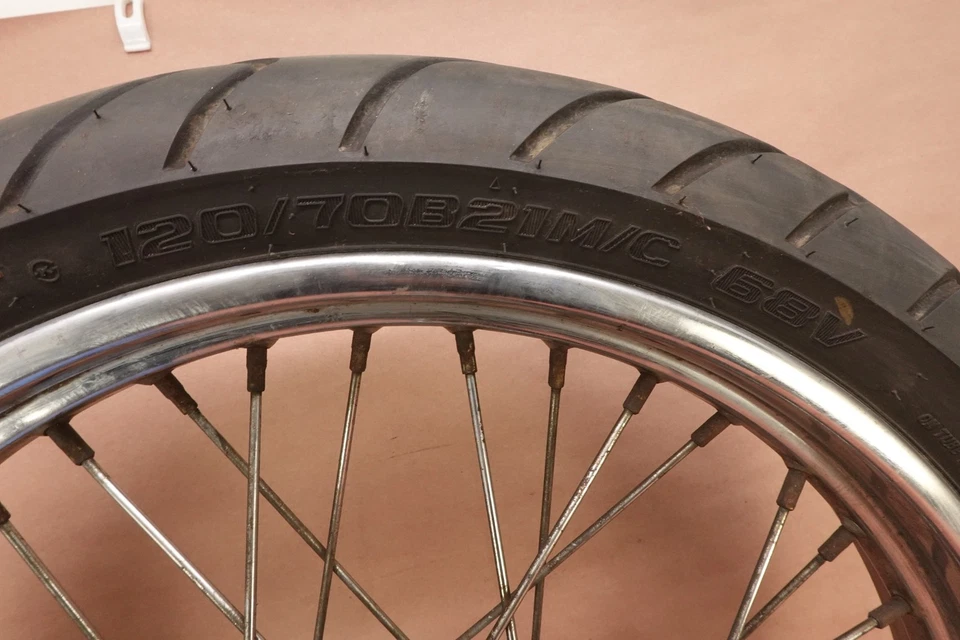 Harley-Davidson Softail Deluxe 2007-2016 FLSTN llanta delantera llanta rueda Foto 3 de 4