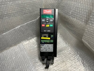 Danfoss VLT2830PT4B20STR1DBF00A00