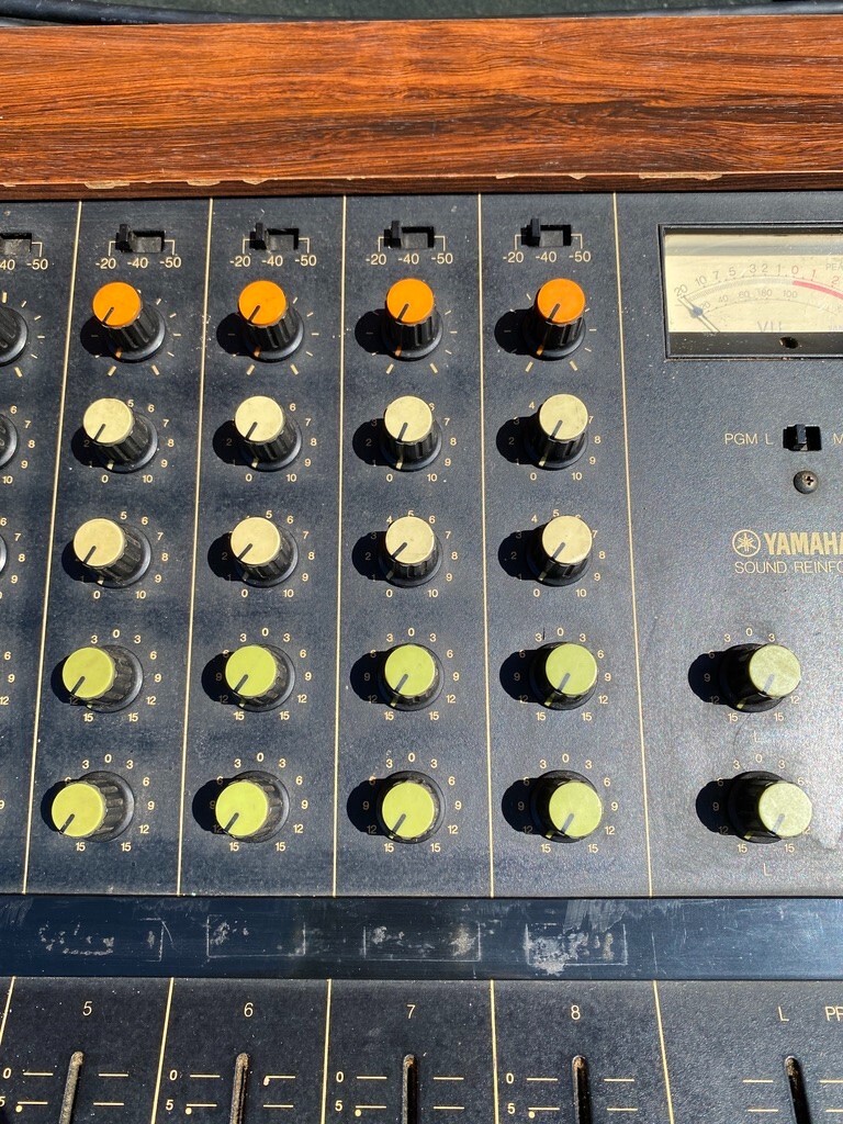 YAMAHA PM-430 ヤマハ アナログ ハードケース ミキサー Vintage Yamaha PM-430 8 Channel Analog Console Mixer in Suitcase