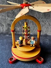 Erzgebirge Expertic Maypole Pyramid, Spring Flowers & Girls, East German