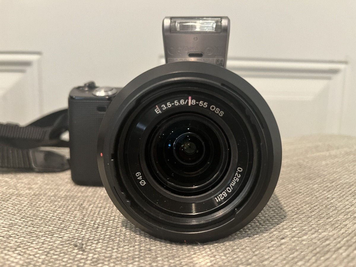 Sony Alpha NEX-5 Mirrorless Digital Camera w/ SEL1855 18