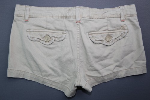 Women's 2010 Aeropostale Chino Shorts Beige Stretch Flap Pocket Size 7/8 (31x2) - Picture 5 of 6