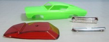 "NEW" DASH GREEN TORINO TJET BODY RED WINDSHIELD 