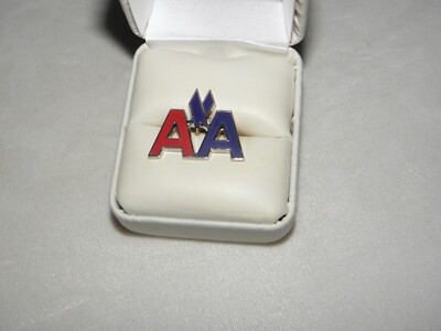 AMERICAN AIRLINES PIN CLASSIC AA CUT OUT LOGO LAPEL TAC PIN PILOT GIFT NEW!